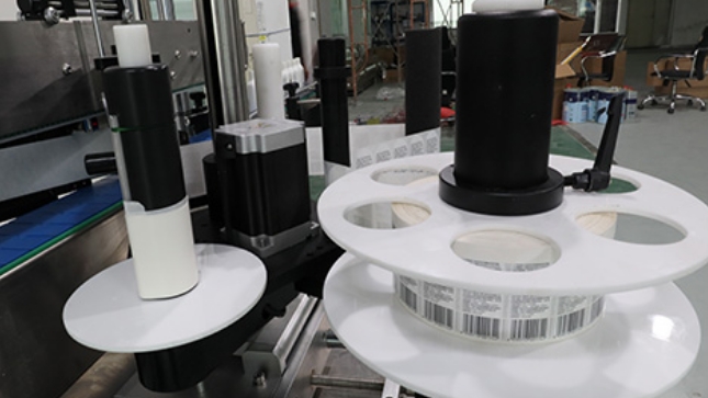 高速貼標(biāo)機(jī),貼標(biāo)機(jī),全自動貼標(biāo)機(jī)