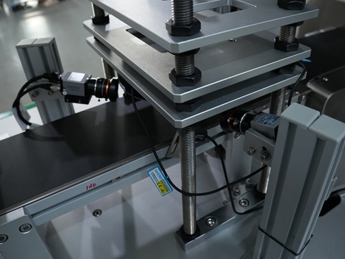 外觀視覺(jué)檢測(cè)設(shè)備,視覺(jué)檢測(cè)設(shè)備,視覺(jué)檢測(cè)設(shè)備廠家,高臻智能